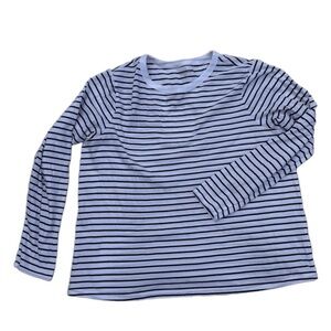 Old Navy EveryWear Long Sleeve Striped Long Sleeve T-Shirt in Navy and White